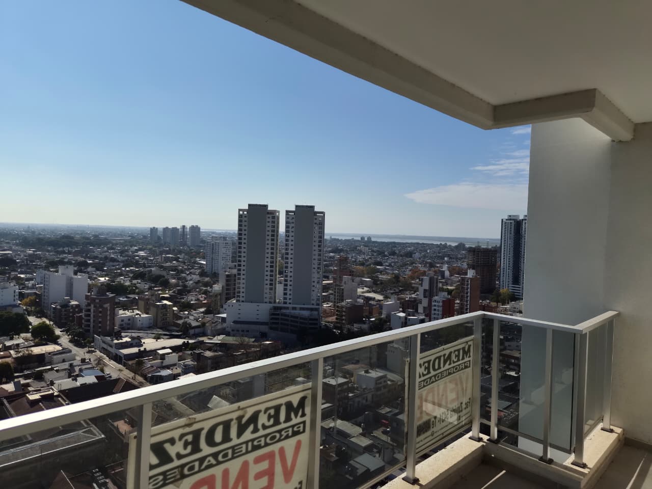 Boulevard Pellegrini 2745 - Piso 20