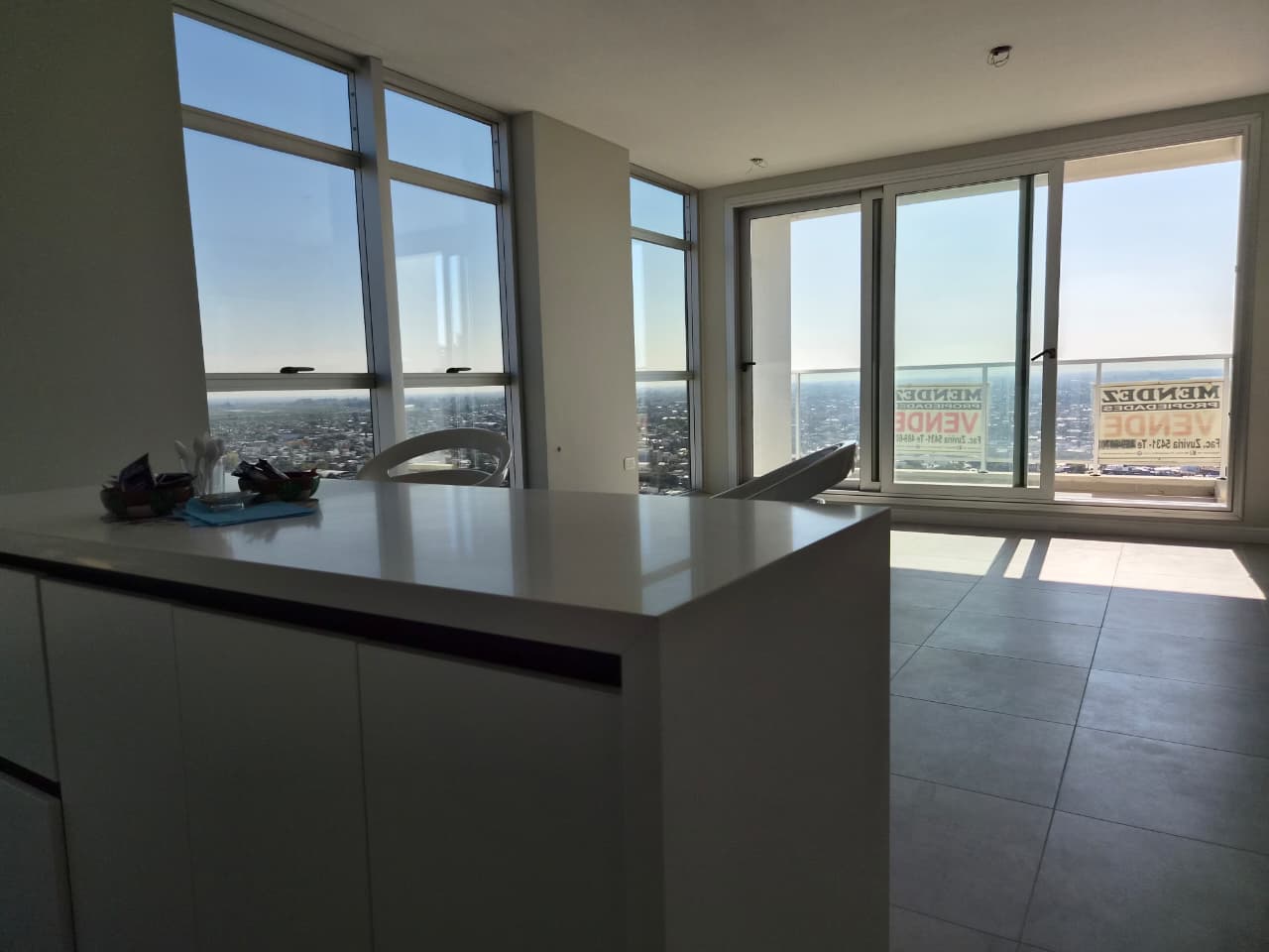 Boulevard Pellegrini 2745 - Piso 20