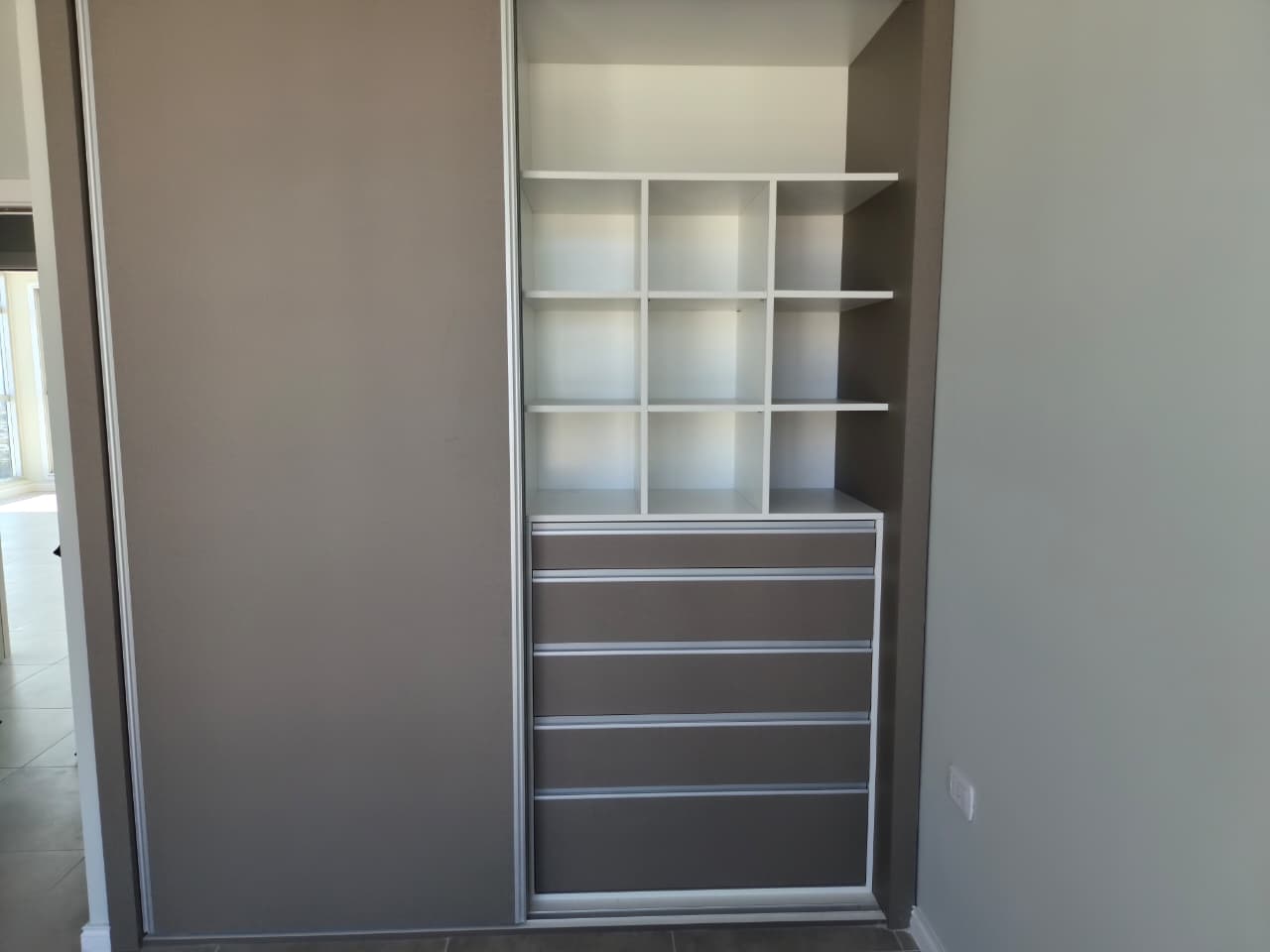 Boulevard Pellegrini 2745 - Piso 20