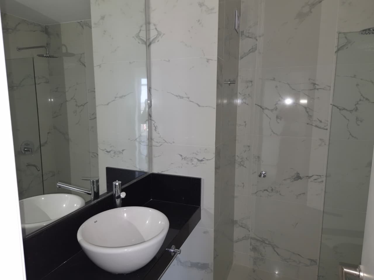 Boulevard Pellegrini 2745 - Piso 20