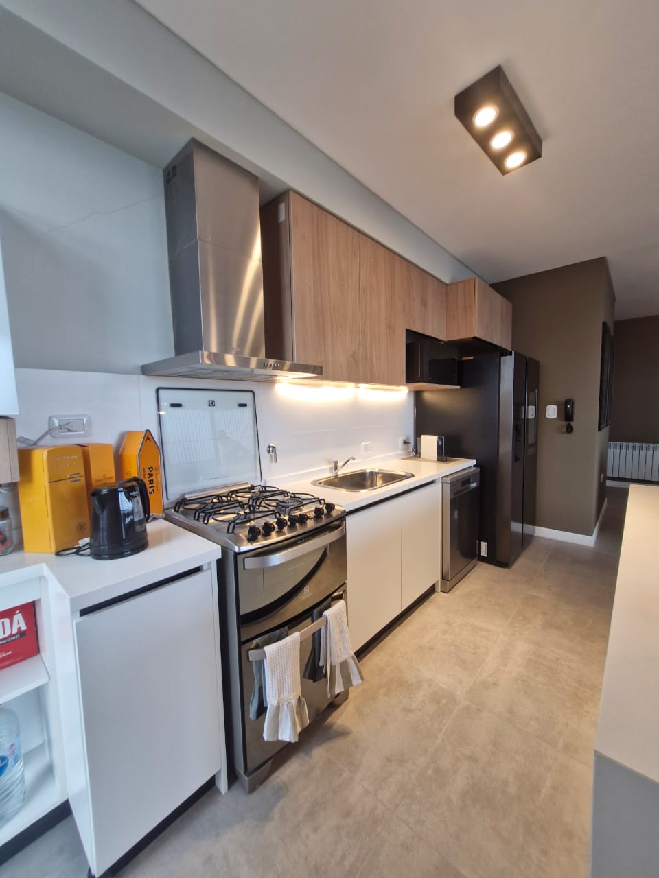 Boulevard Pellegrini 2745 - Piso 20
