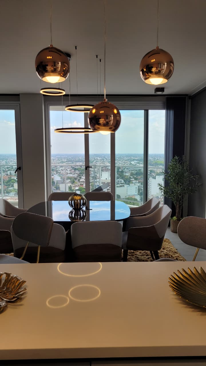 Boulevard Pellegrini 2745 - Piso 20