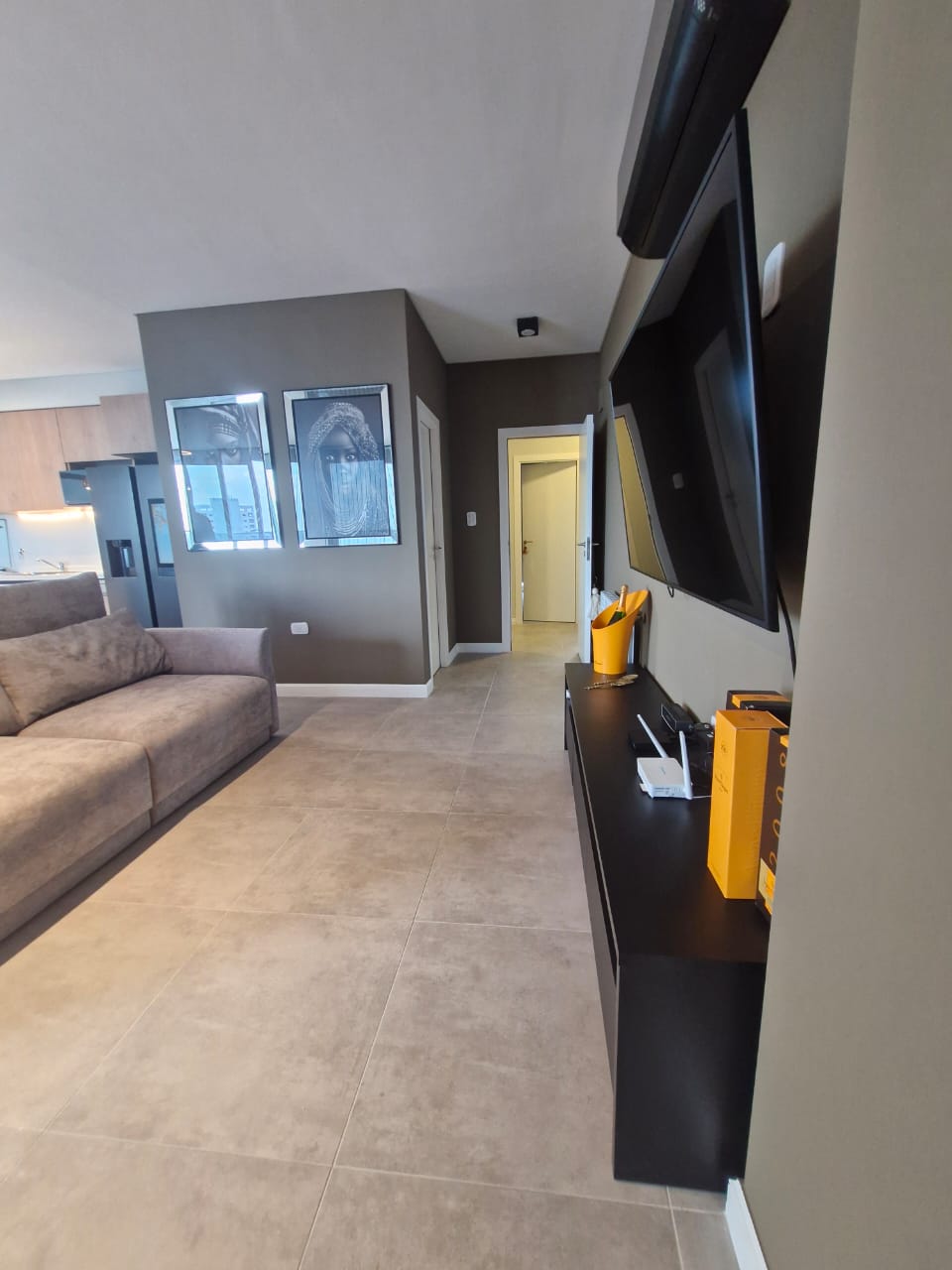Boulevard Pellegrini 2745 - Piso 20