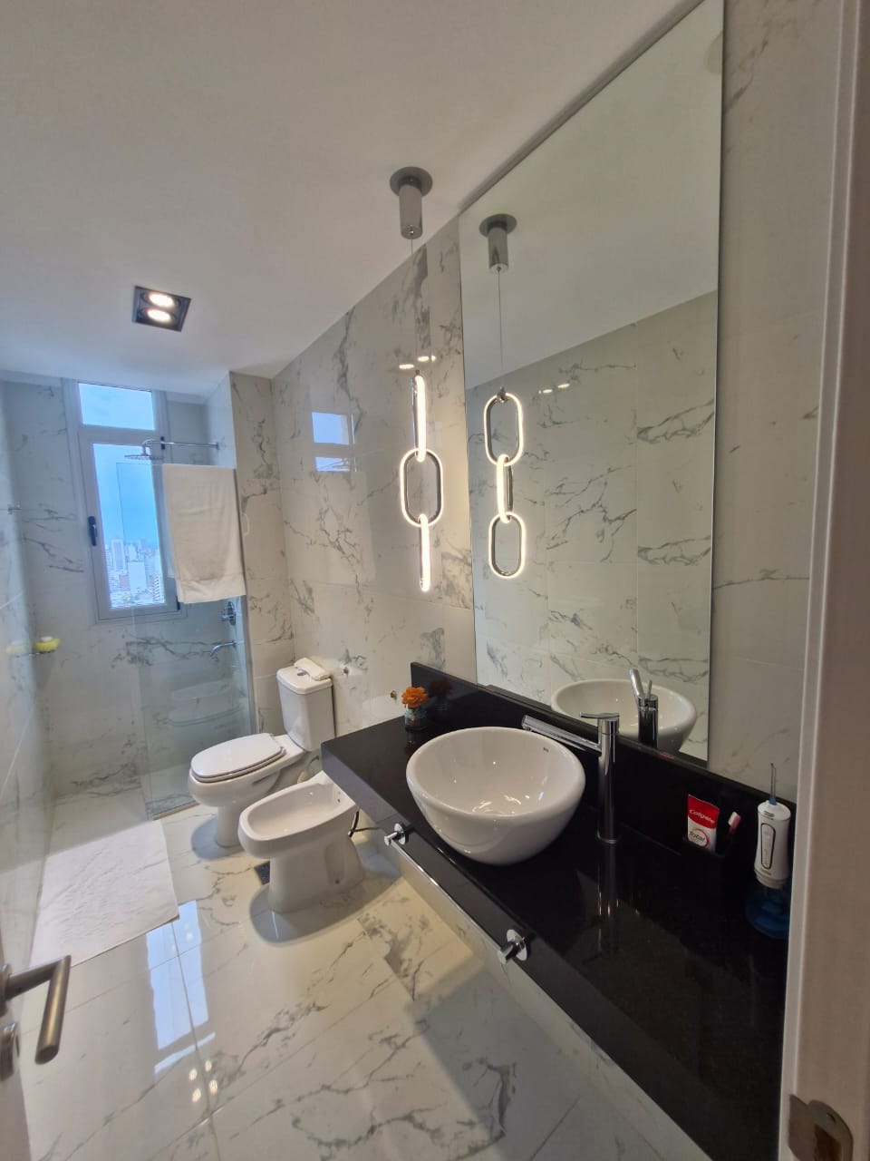 Boulevard Pellegrini 2745 - Piso 20