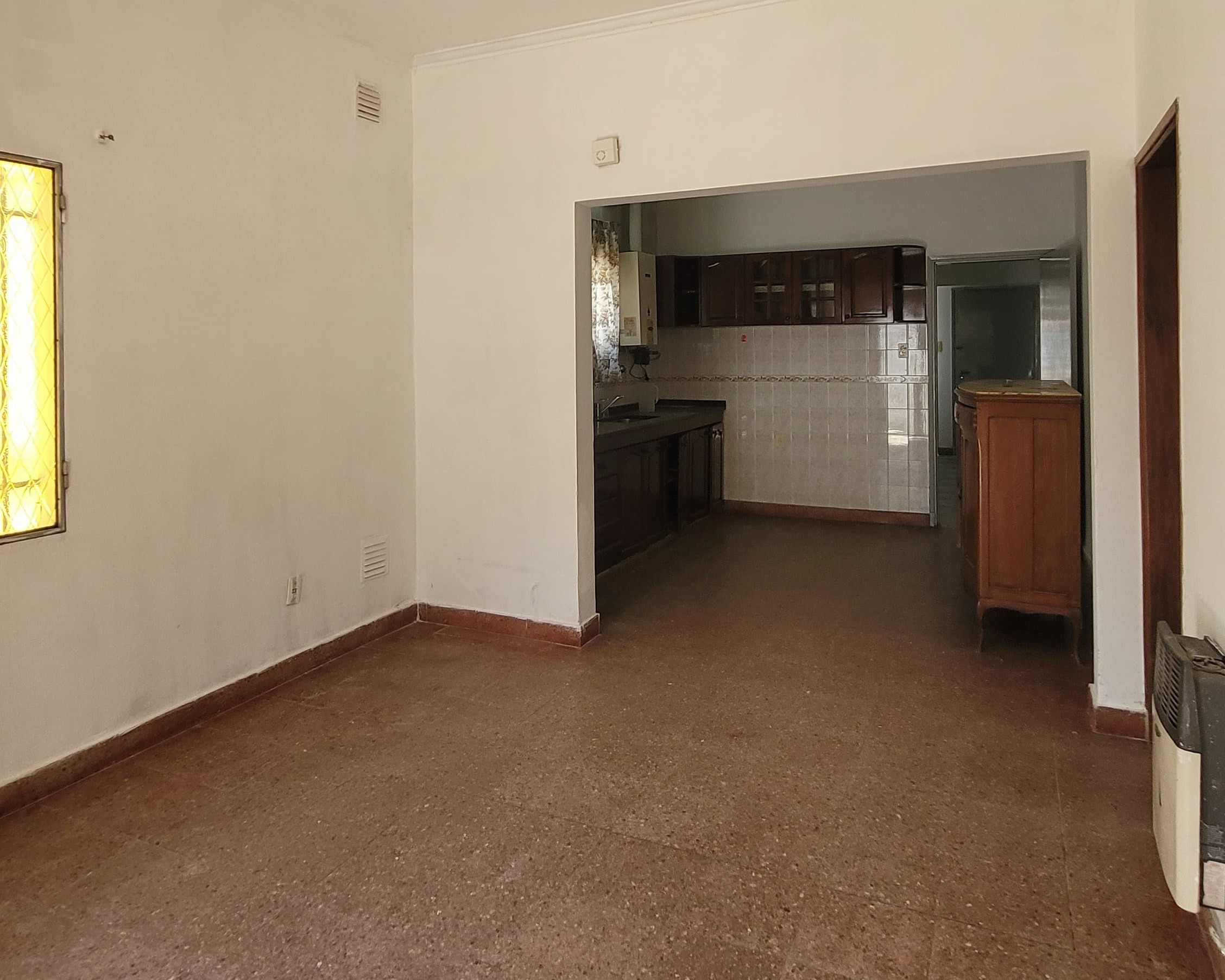 Alberti 2330